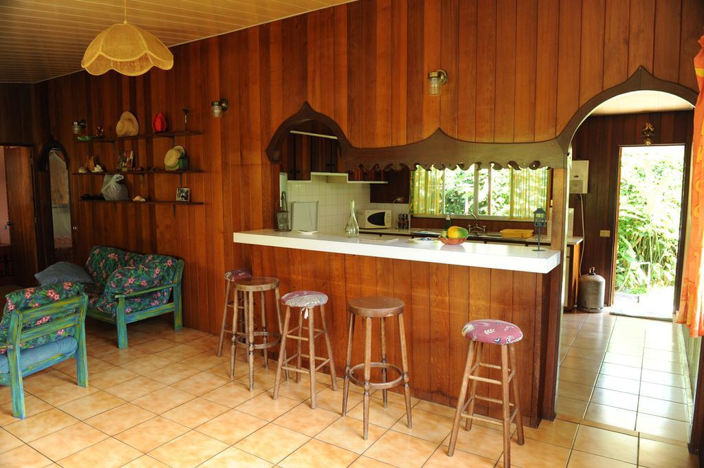 Punaauia  Pension Te Miti - Plage-Beach 200M - Mahana Parc & Vaiava Beach Pk18 - B&B Chambres Ou Dortoir מראה חיצוני תמונה
