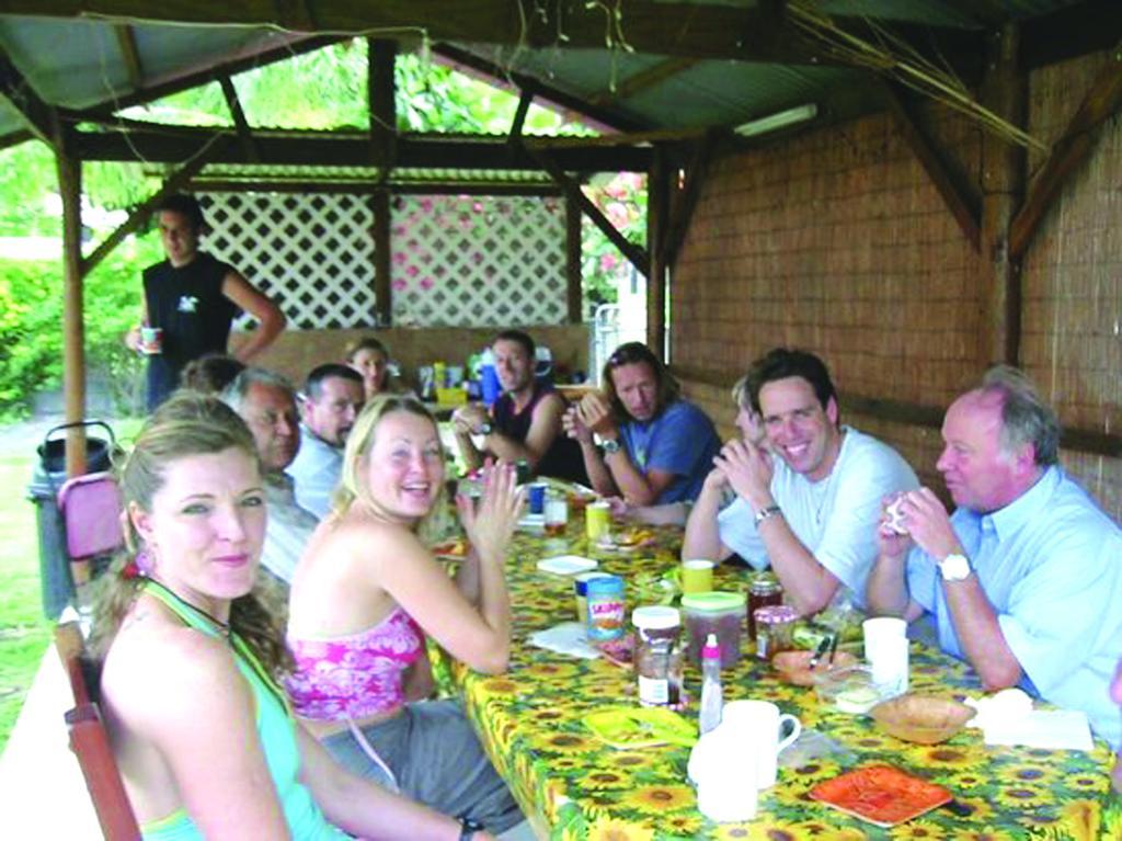 Punaauia  Pension Te Miti - Plage-Beach 200M - Mahana Parc & Vaiava Beach Pk18 - B&B Chambres Ou Dortoir מראה חיצוני תמונה